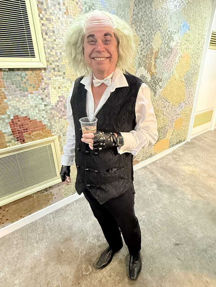 Image Copyright Pat H / TimeWarp - Click to return