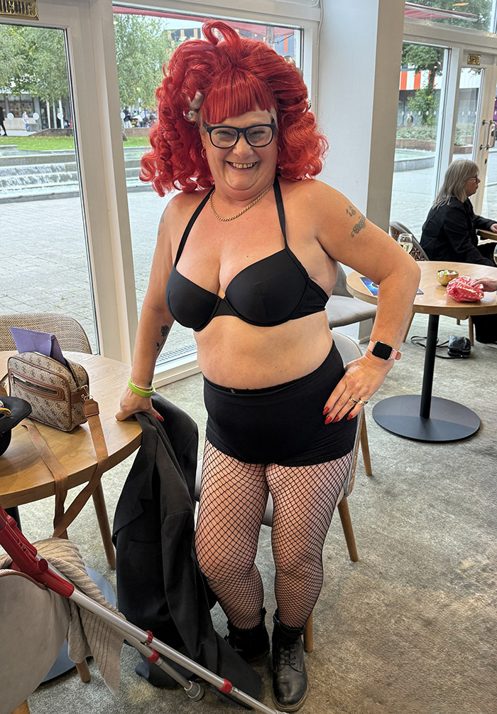 Image Copyright Pat H / TimeWarp - Click to return