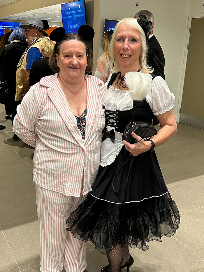 Image Copyright Pat H / TimeWarp - Click to return