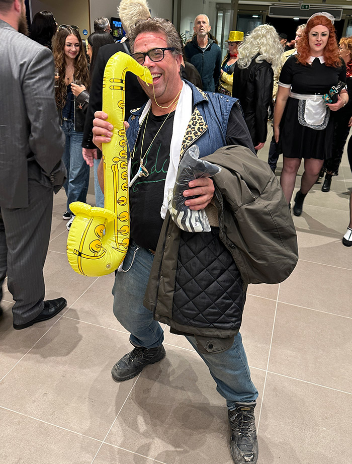 Image Copyright Pat H / TimeWarp - Click to return