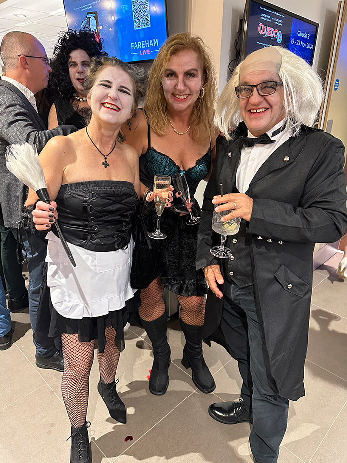 Image Copyright Pat H / TimeWarp - Click to return