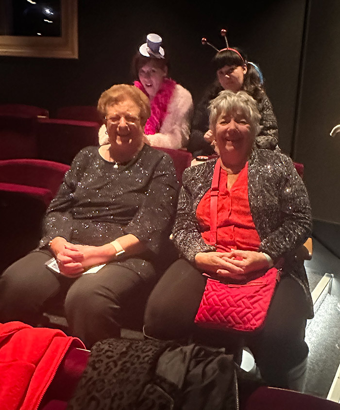 Image Copyright Pat H / TimeWarp - Click to return