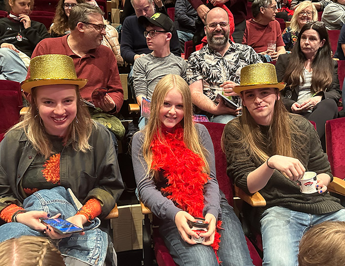 Image Copyright Pat H / TimeWarp - Click to return