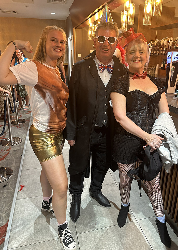 Image Copyright Pat H / TimeWarp - Click to return