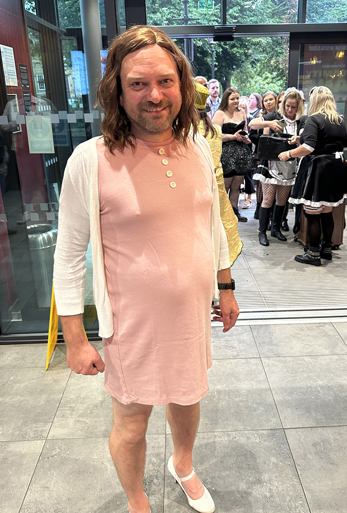 Image Copyright Pat H / TimeWarp - Click to return