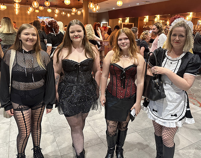 Image Copyright Pat H / TimeWarp - Click to return