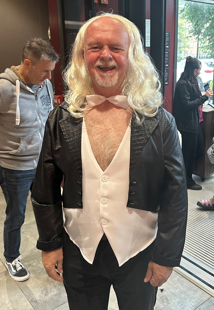 Image Copyright Pat H / TimeWarp - Click to return