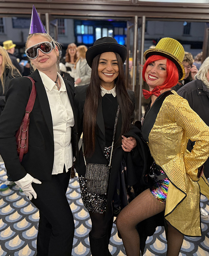 Image Copyright Pat H / TimeWarp - Click to return