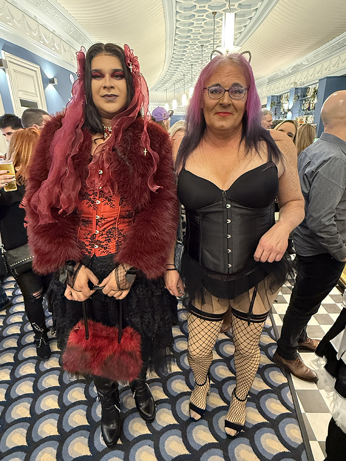 Image Copyright Pat H / TimeWarp - Click to return