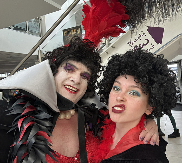 Image Copyright Pat H / TimeWarp - Click to return