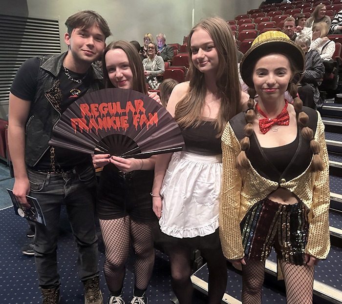 Image Copyright Pat H / TimeWarp - Click to return