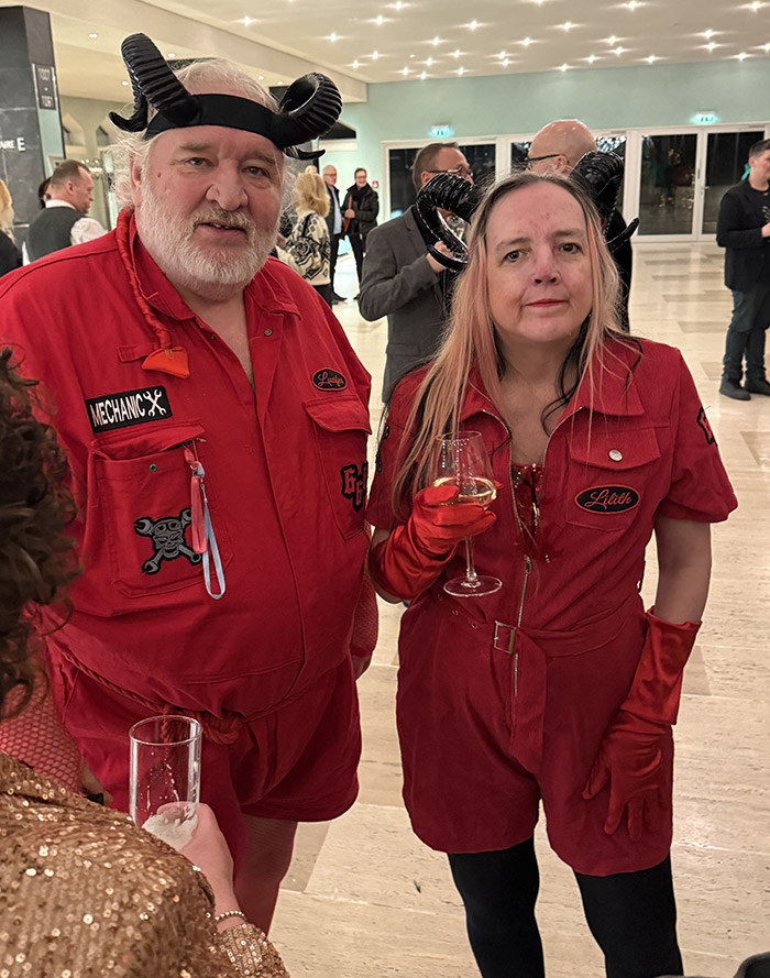 Image Copyright Pat H's New Year / TimeWarp - Click to return