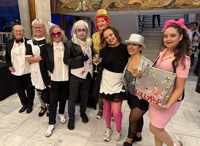 Image Copyright Pat H / TimeWarp - Click to return