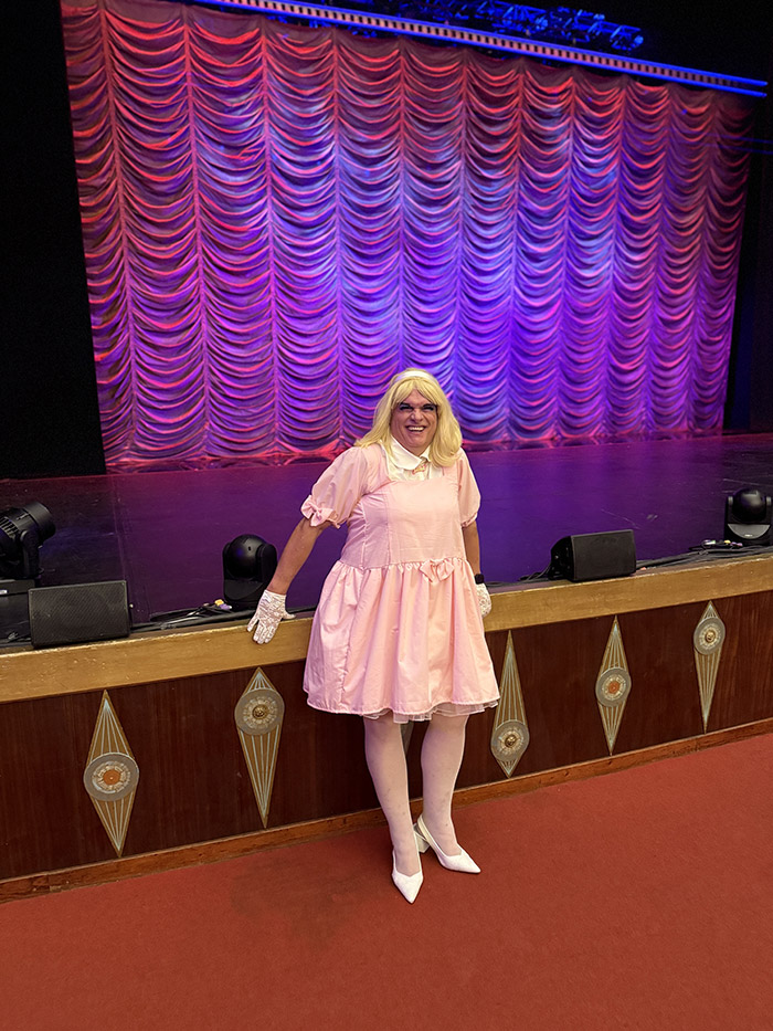 Image Copyright Pat H / TimeWarp - Click to return