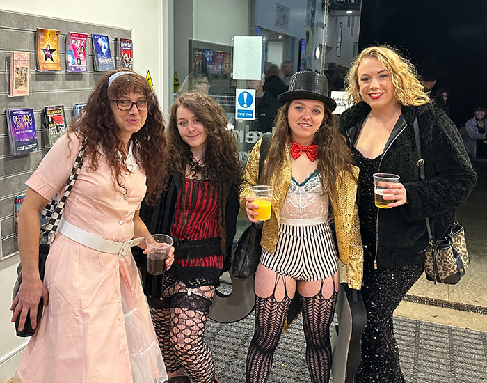 Image Copyright Pat H / TimeWarp - Click to return