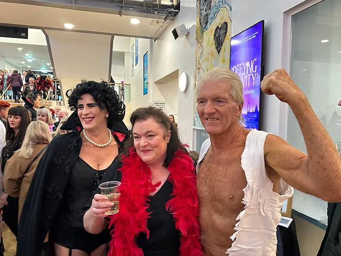 Image Copyright Pat H / TimeWarp - Click to return