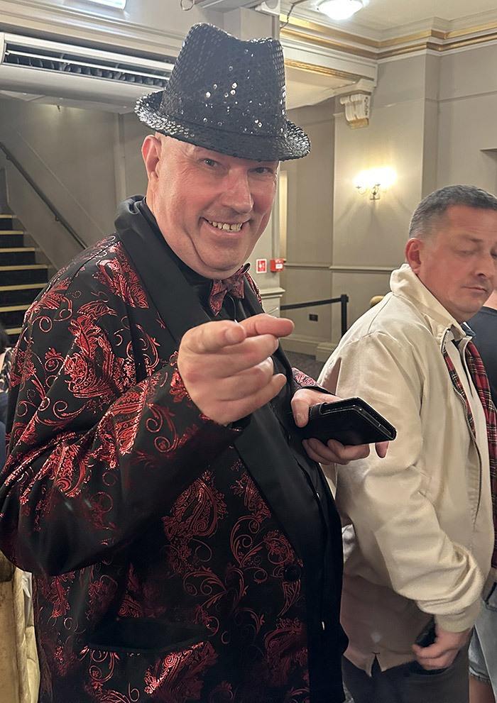 Image Copyright Pat H / TimeWarp - Click to return