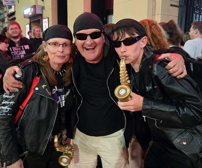 Image Copyright Helen / TimeWarp - Click to return