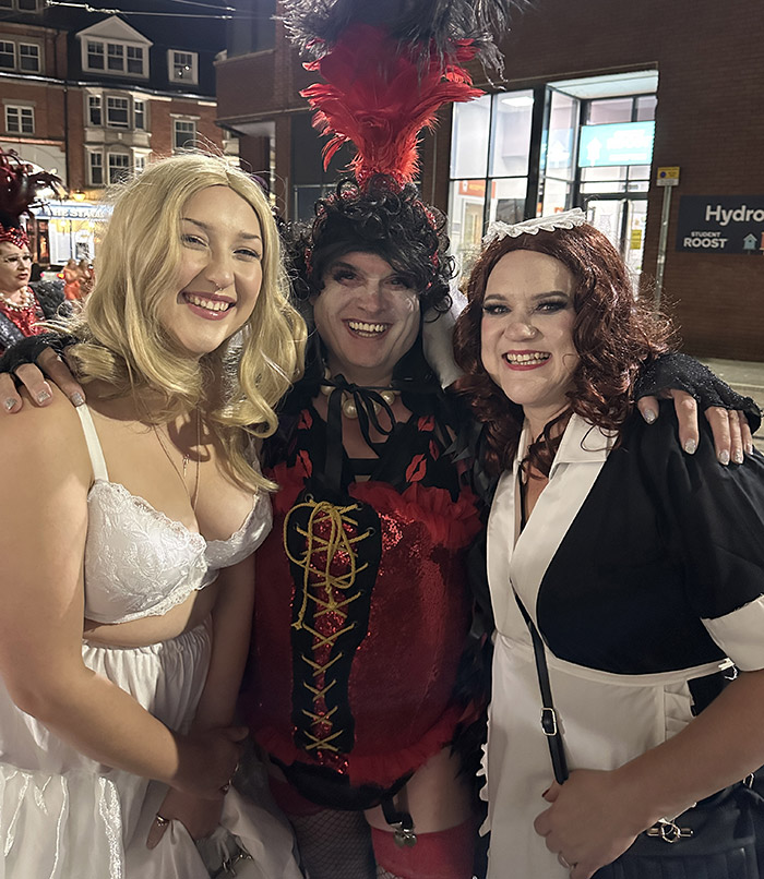 Image Copyright Pat H / TimeWarp - Click to return