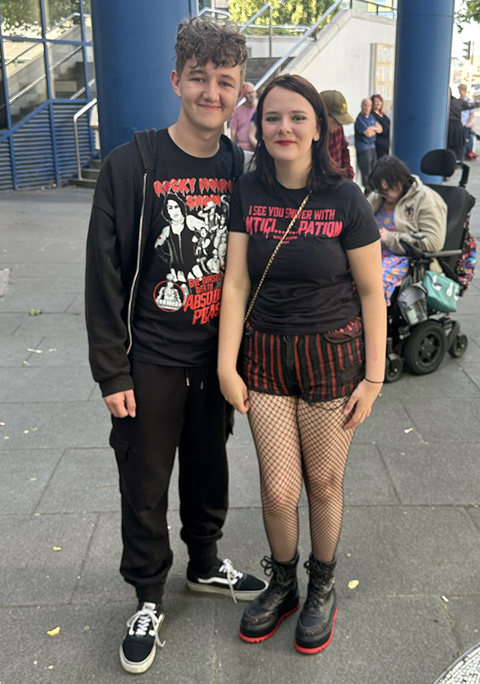 Image Copyright Pat H / TimeWarp - Click to return