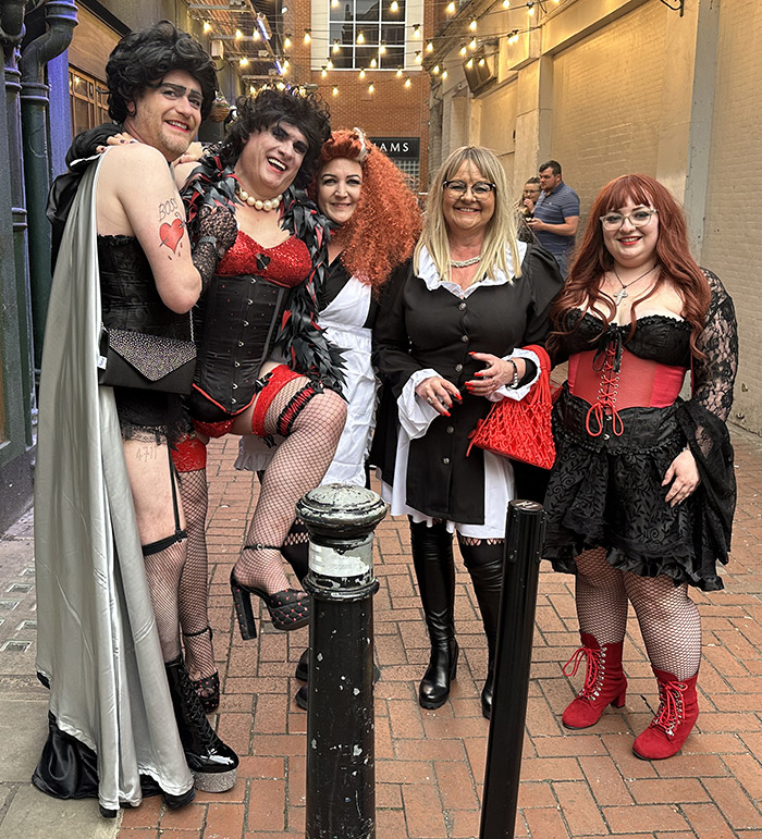 Image Copyright Pat H / TimeWarp - Click to return