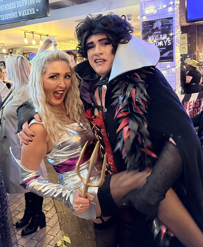 Image Copyright Pat H / TimeWarp - Click to return