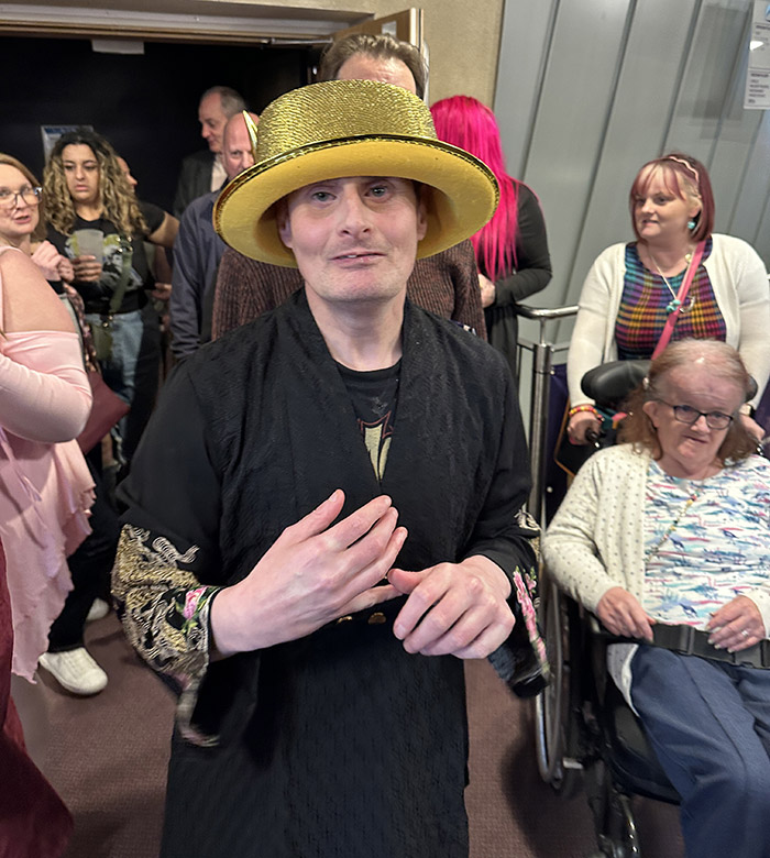 Image Copyright Pat H / TimeWarp - Click to return