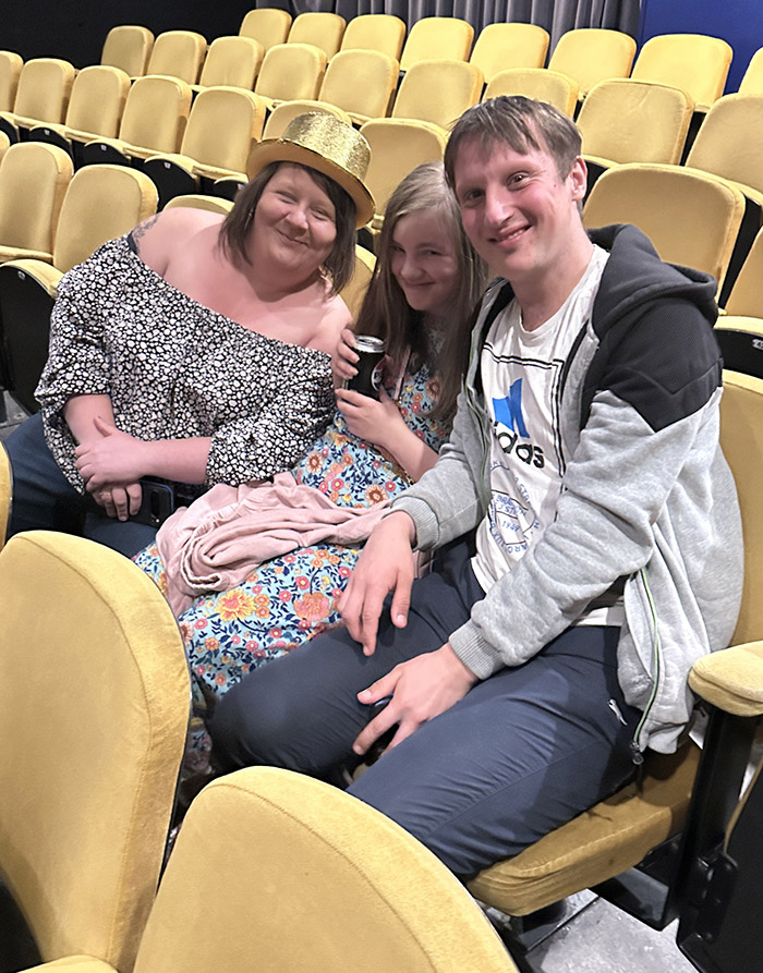 Image Copyright Pat H / TimeWarp - Click to return