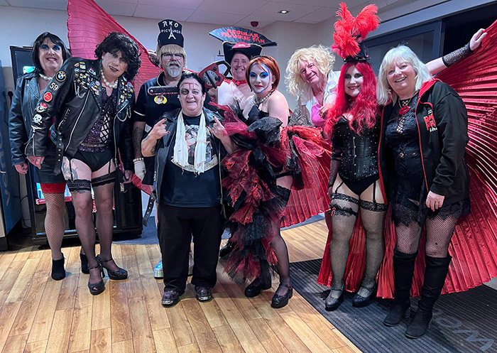 Image Copyright Pat H / TimeWarp - Click to return