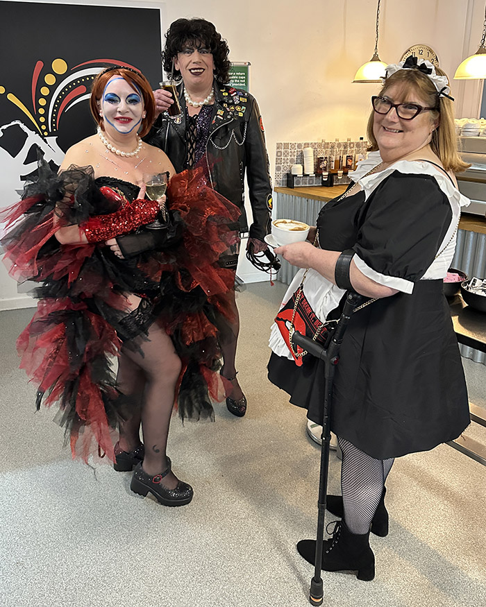 Image Copyright Pat H / TimeWarp - Click to return