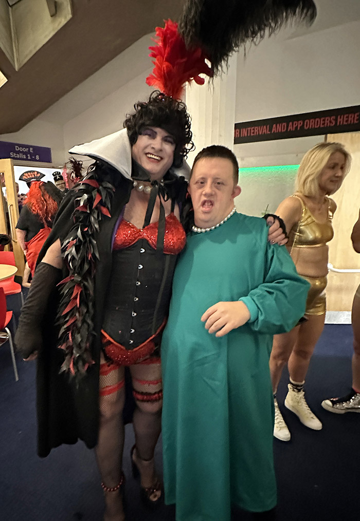 Image Copyright Pat H / TimeWarp - Click to return