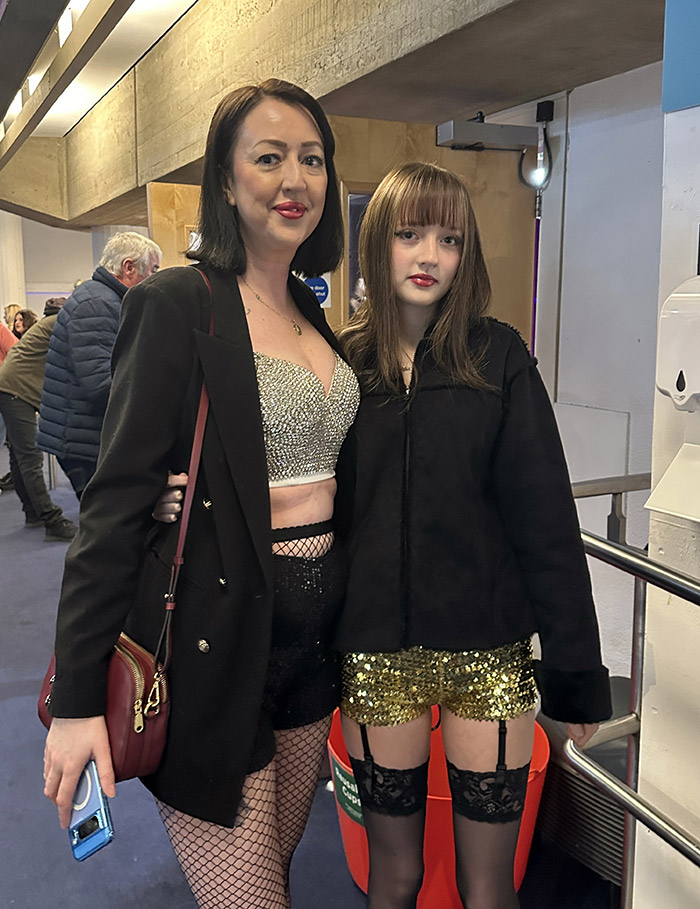 Image Copyright Pat H / TimeWarp - Click to return