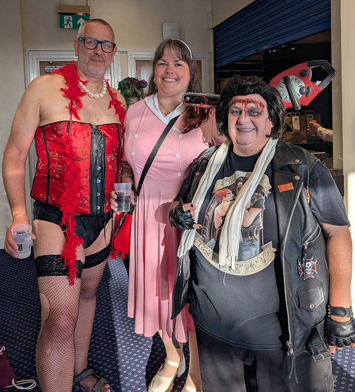 Image Copyright Helen HB / TimeWarp - Click to return