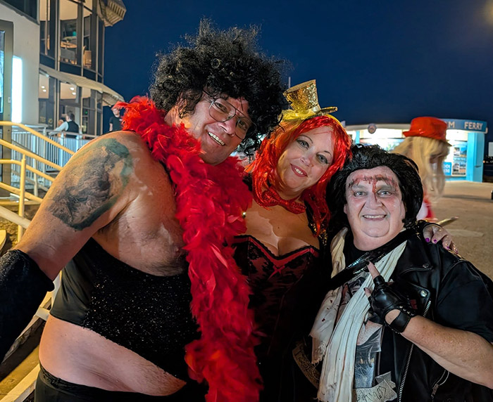 Image Copyright Helen HB / TimeWarp - Click to return