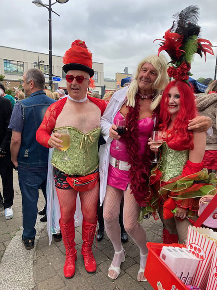 Image Copyright Lin & Steve / TimeWarp - Click to return