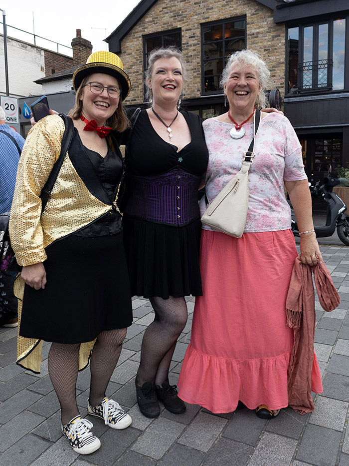 Image Copyright TimeWarpWebmaster / TimeWarp - Click to return