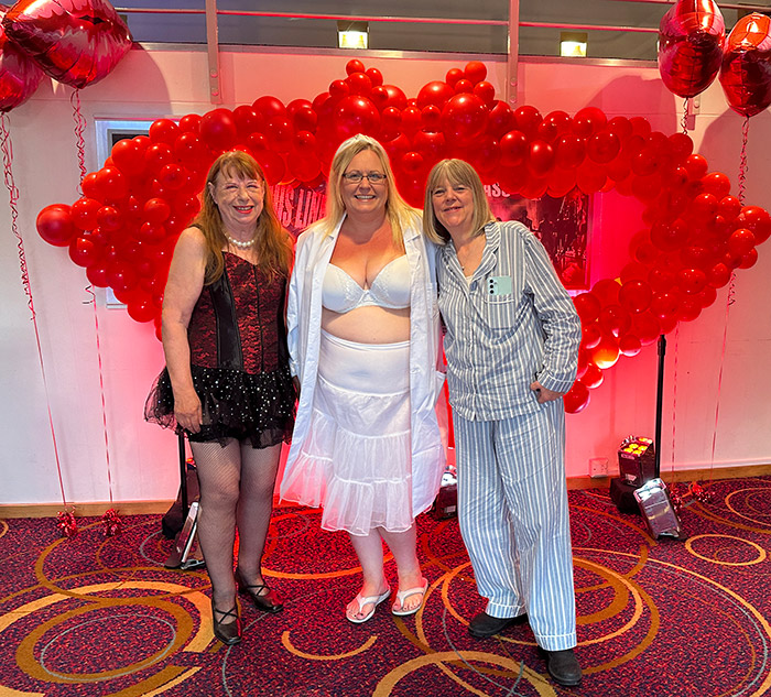 Image Copyright Pat H / TimeWarp - Click to return