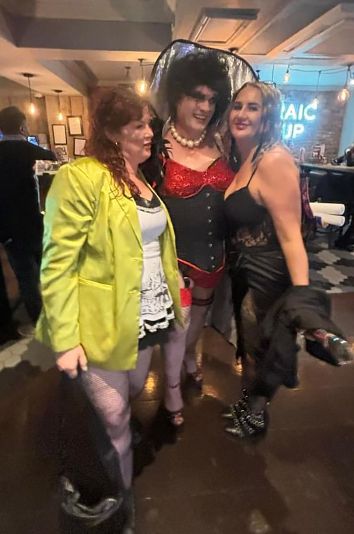 Image Copyright Pat H / TimeWarp - Click to return