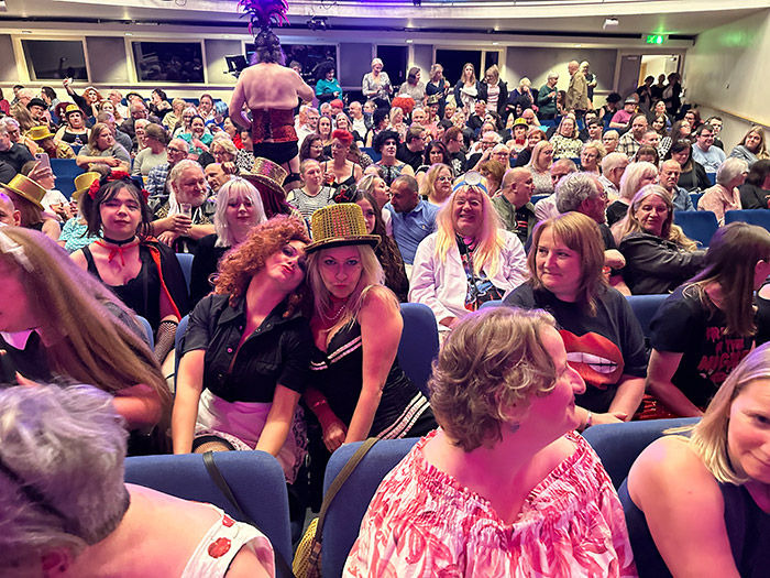 Image Copyright Pat H / TimeWarp - Click to return