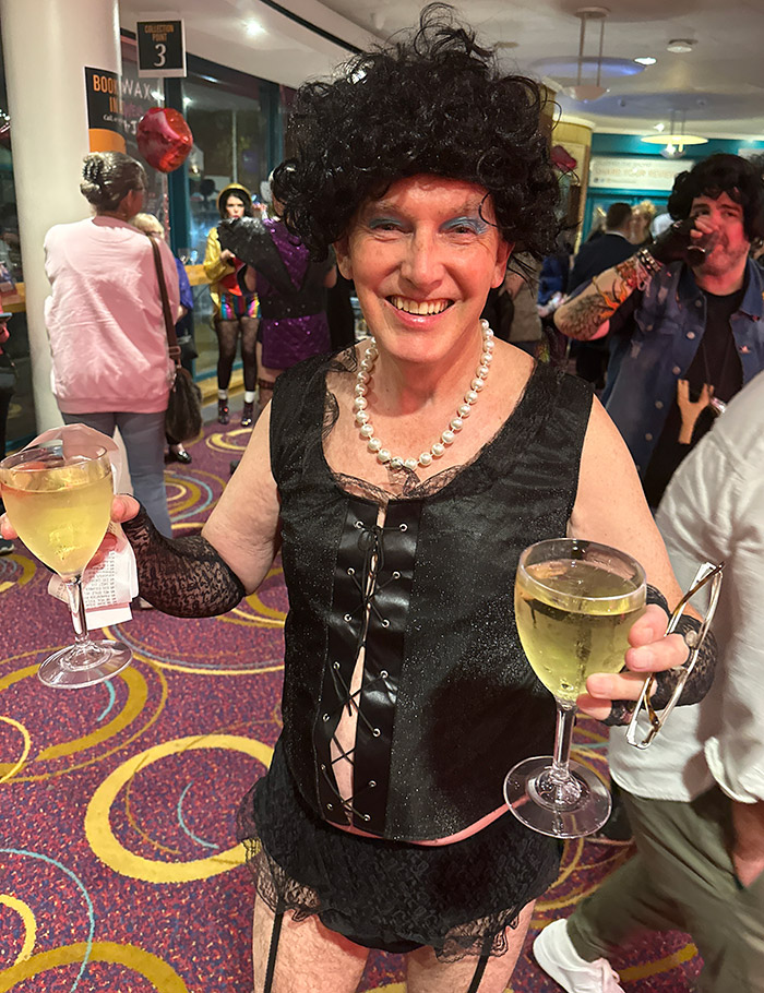 Image Copyright Pat H / TimeWarp - Click to return