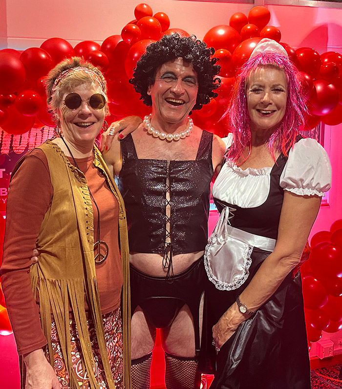 Image Copyright Pat H / TimeWarp - Click to return