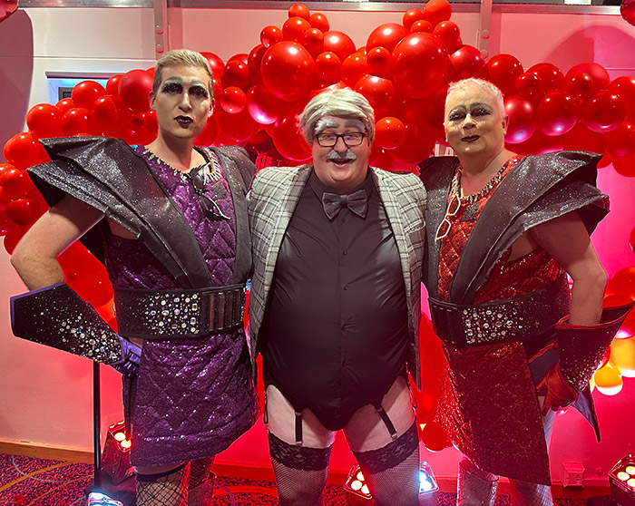 Image Copyright Pat H / TimeWarp - Click to return