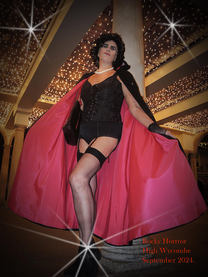 Image Copyright Steve and Teresa / TimeWarp - Click to return